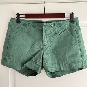 JCrew Green Women's Shorts Chinos - Size 2